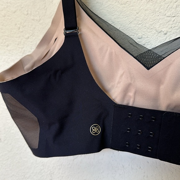 Honeylove Crossover Bra Black Wireless Mesh Convertible Size 40C /D 1X - Picture 6 of 7